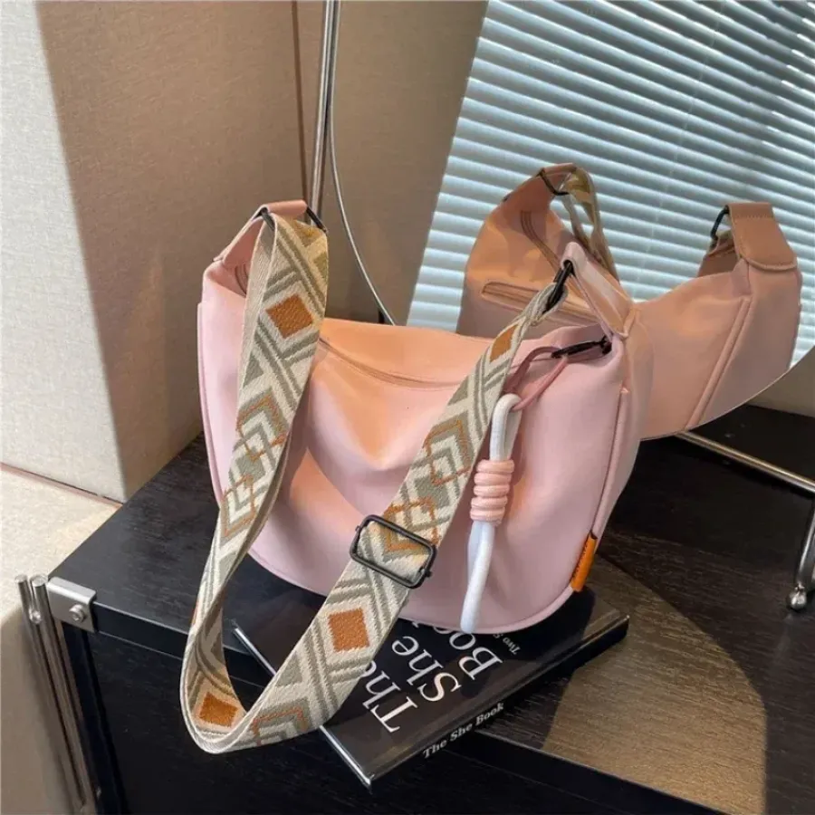 Casual Nylon Bag For Women